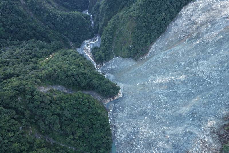 115年10月3日 萬里溪堰塞湖現況資訊