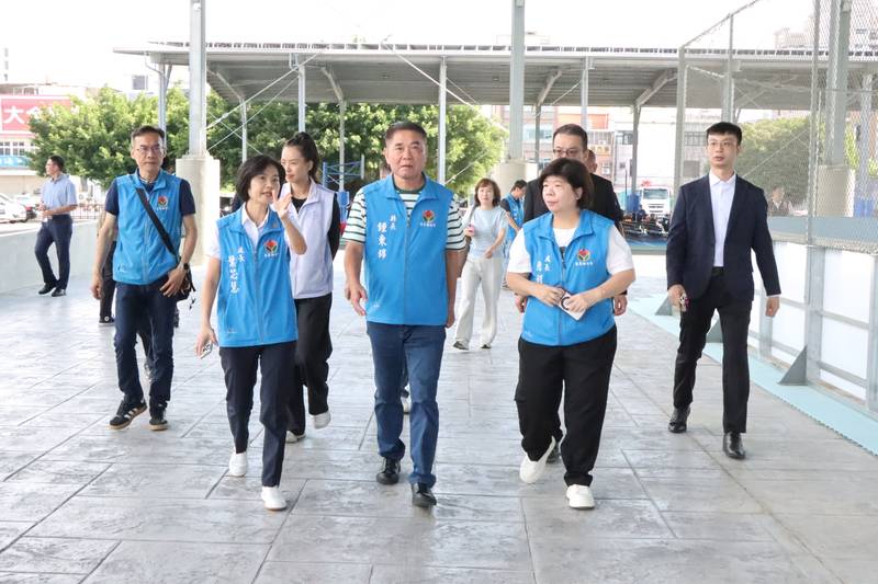 苗栗縣最大光電風雨球場啟用 公私協力打造頭份綠能運動新地標