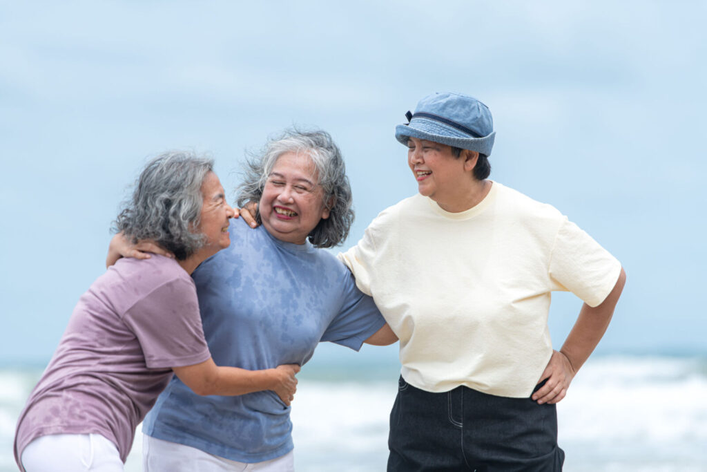 如果你喜歡大海,就規劃去各地的海邊散步。圖/123RF圖庫