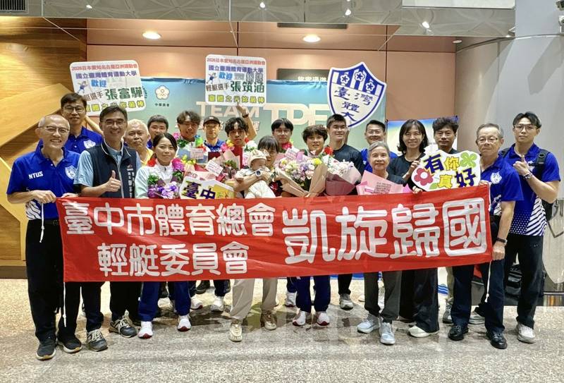 台中健兒亞運閃耀! 張筑涵輕艇摘銀返台、運動局長接機祝賀 張祐菘、陳敏賜銀銅齊爭光