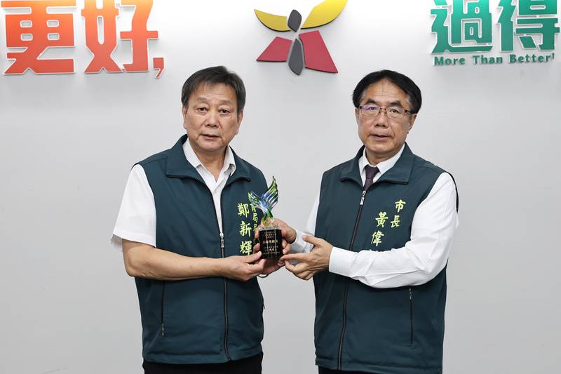 跨局處攜手陪伴青少年探索未來 臺南市榮獲115年青少年生涯探索號計畫績優縣市 市長黃偉哲肯定團隊努力