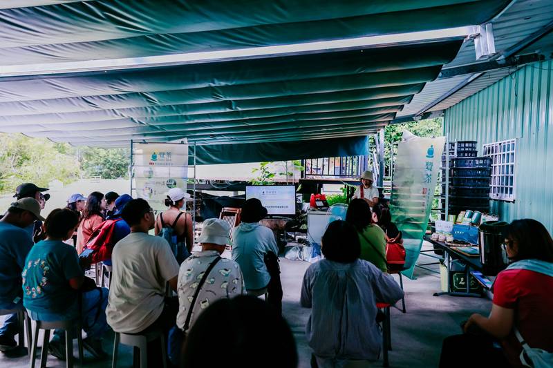 走進田裡讀懂產業 臺東青年一日走讀縱谷日常 認識農業不同樣貌