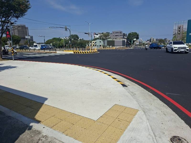 環中路、黎明路80公尺大路口改造完工!中市建設局斥資1,950萬打造人本安全通行環境