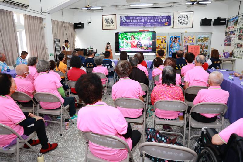 平林社區榮獲全國防暴戲劇新銳組第三名 縣府張貼紅榜共享榮耀