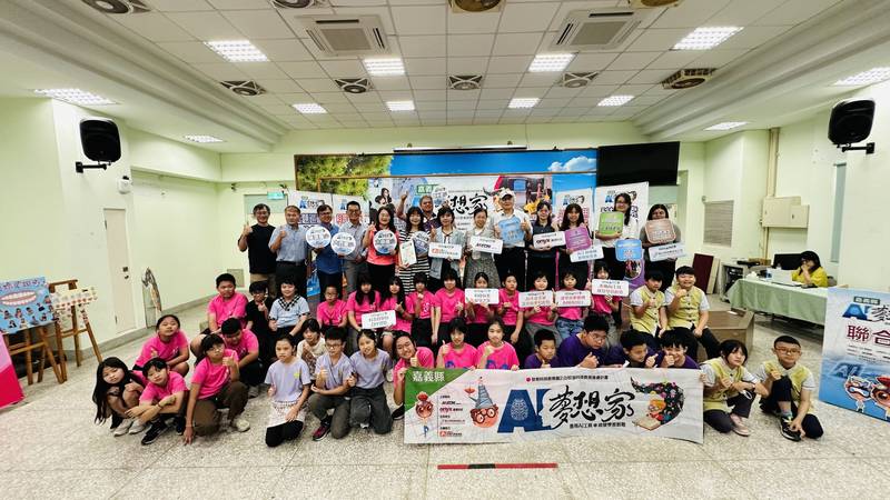 研揚文教「AI夢想家」開拓孩子科技視野