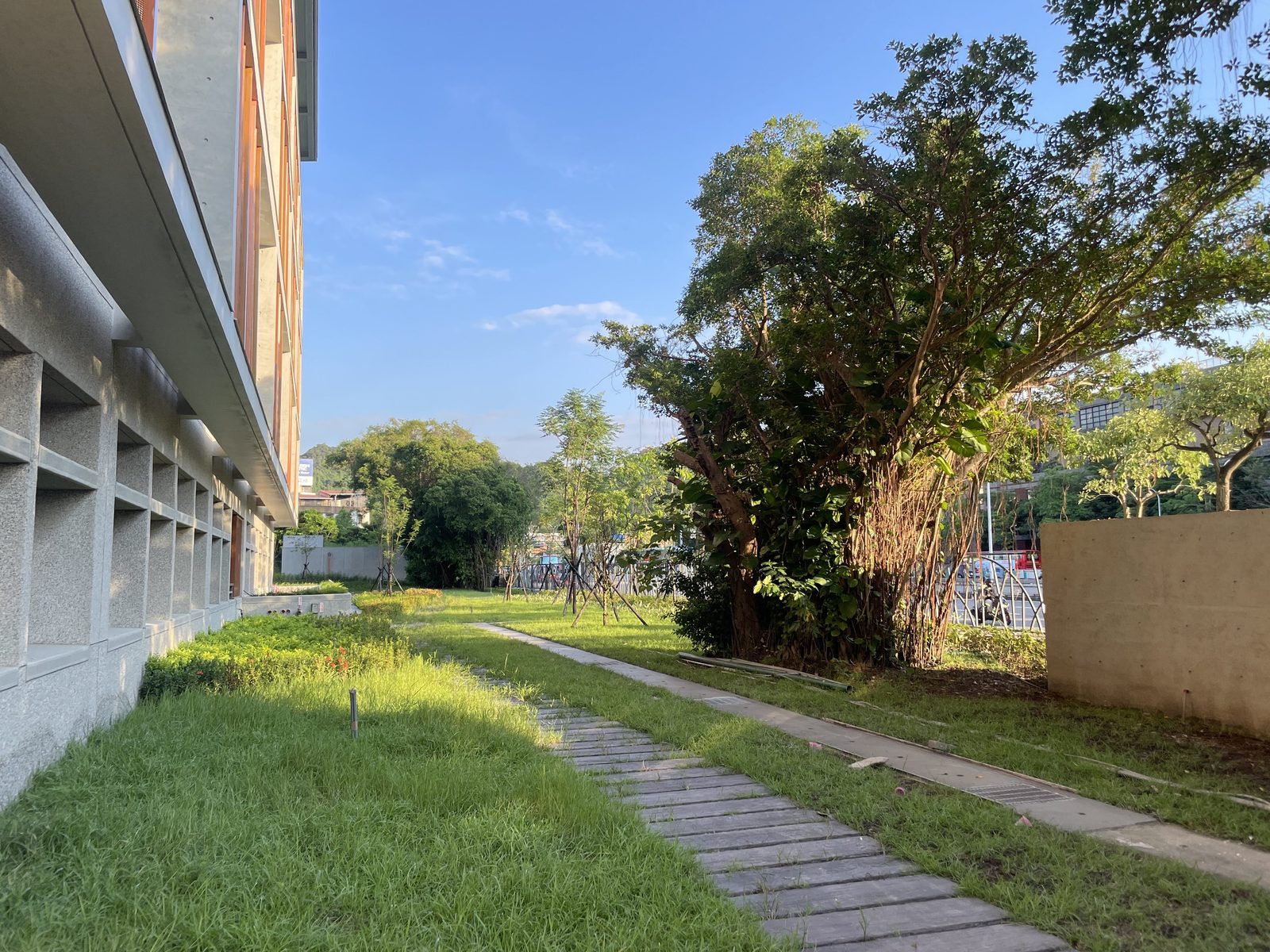綠建築與多元空間並進!和平高中全新教學大樓完工在即 打造永續校園新地標
