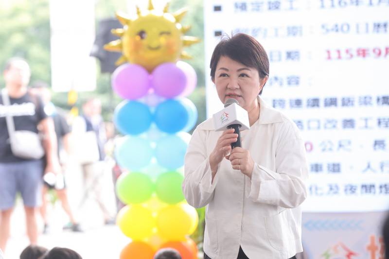 實現地方十年期盼! 台中「坪林新橋」完工通車 盧市長:串聯北屯太平 打造百年好橋