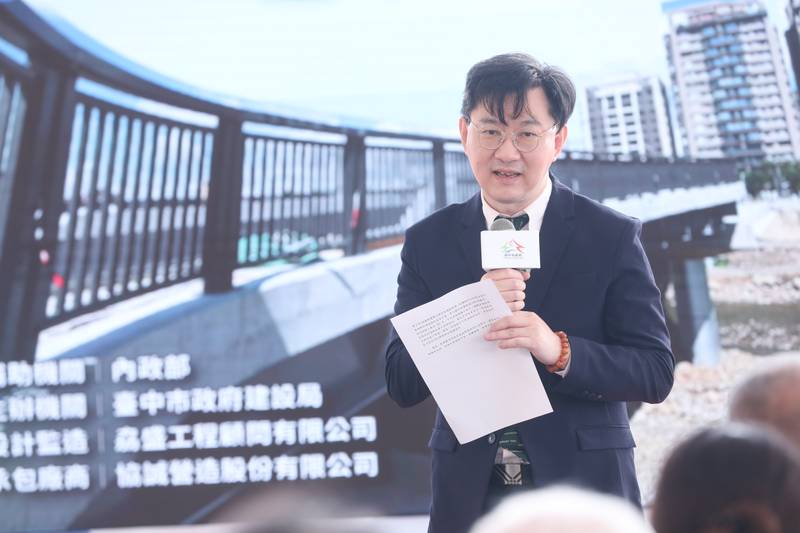 實現地方十年期盼! 台中「坪林新橋」完工通車 盧市長:串聯北屯太平 打造百年好橋