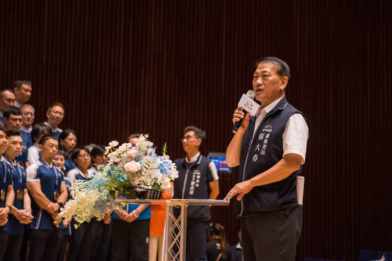 1,224名隊職員迎戰全民運！ 台中隊授旗誓師 力拚重返總冠軍寶座