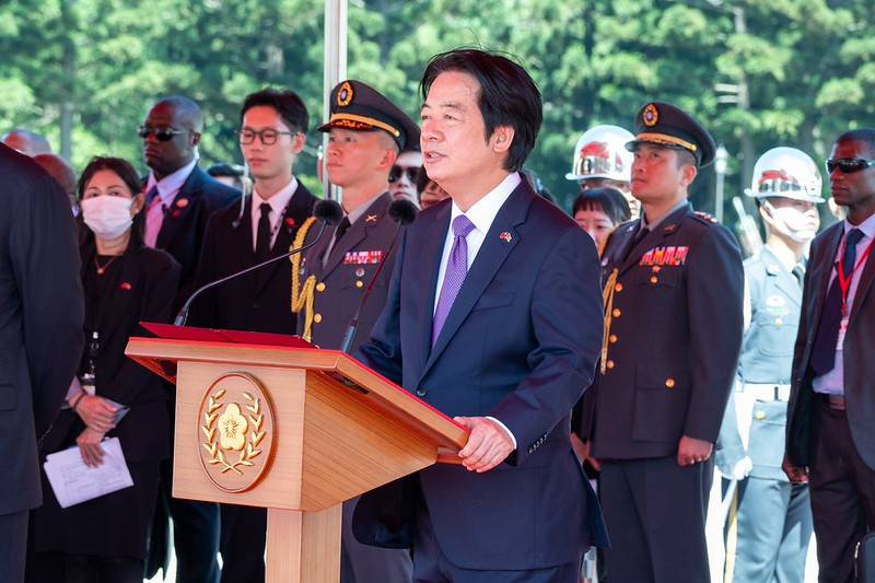 軍禮歡迎史瓦帝尼國王暨王妃　總統：臺史持續深化合作　兩國邦誼歷久彌新
