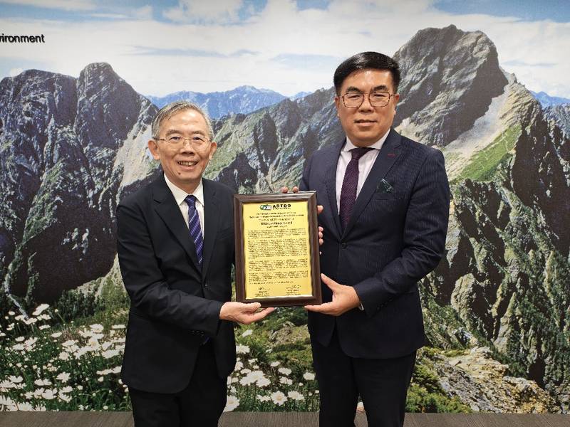 國環院榮獲亞洲國際培訓總會「2026國際人力資源發展卓越獎」   35年來首次獲得重大國際獎項的肯定