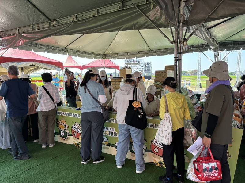 2026臺南好米季「菜奇鴨稻陣走」熱鬧登場