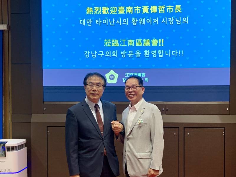黃偉哲訪江南區議會 力促延續雙方友好交流