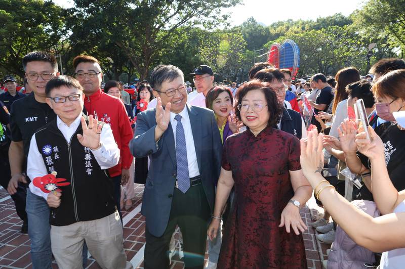 歡慶雙十!楊文科8年國慶升旗最終回 任期將屆滿照顧家鄉沒終點