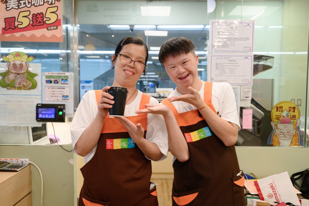 路過捷運南港展覽館站請留步 愛不囉嗦南港店歡迎您的光臨! 18 2026101113
