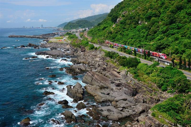 Taiwan PASS 熱銷！觀光署再加碼 揭最強玩 法：交通200元、日月潭花火VIP席一次享