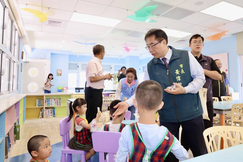 百年中營國小新校舍落成啟用 黃偉哲:打造安全優質學習環境