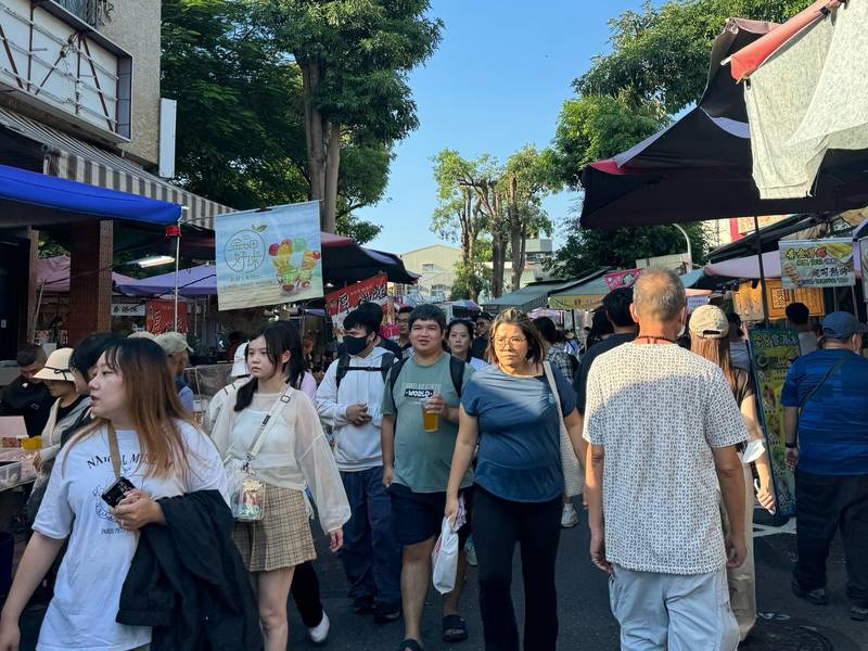 台南國慶連假逾120萬人次到訪 鐵道風華與山海遊程帶動觀光
