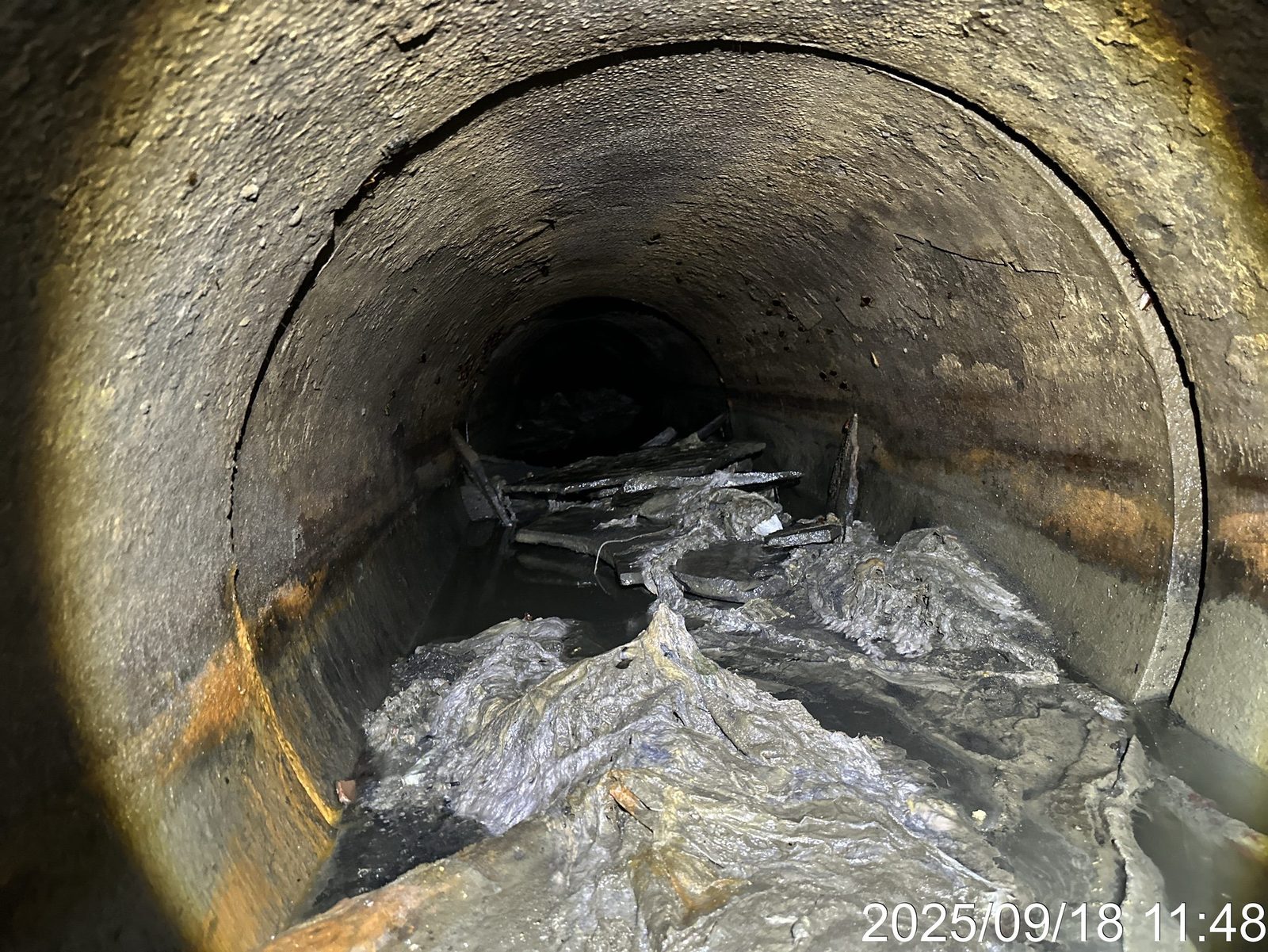 美崙街次幹管檢視完成 衛工處落實污水管渠延壽