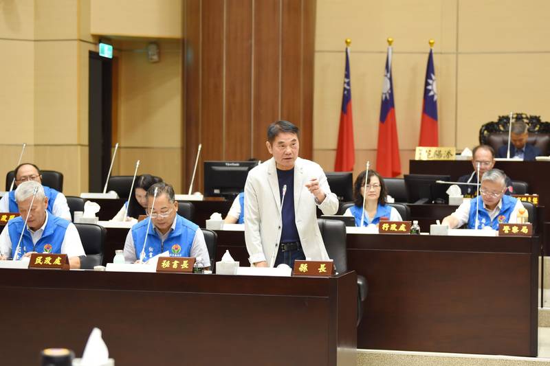 楊明燁廖秀紅徐筱菁總質詢 關注交通、校園安全及廚餘處理議題