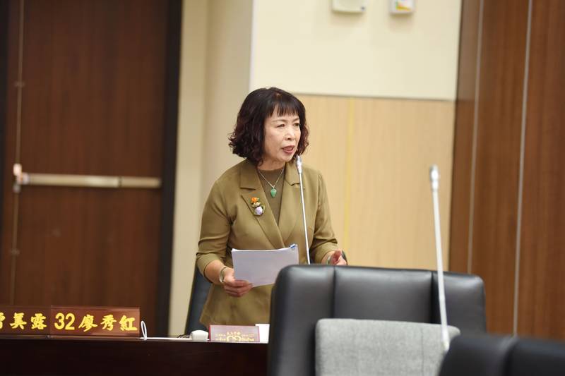 楊明燁廖秀紅徐筱菁總質詢 關注交通、校園安全及廚餘處理議題