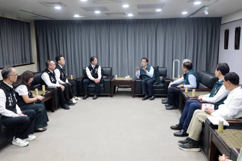 山邊媽祖宮拜會 黃偉哲:互相尊重、透過交流促進理解與欣賞