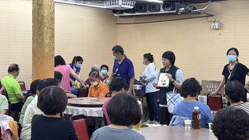 警民合作守護樂齡安全 東警刑大深入社區推動高齡反詐騙宣導