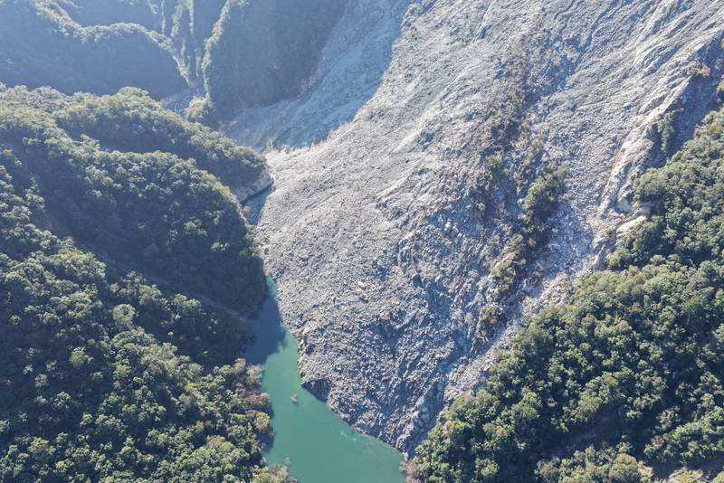 115年10月14日 萬里溪堰塞湖現況資訊