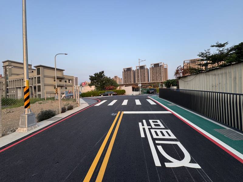 為太平馬卡龍公園人潮「開一條路」! 中市建設局投入2,480萬元打通周邊交通動線