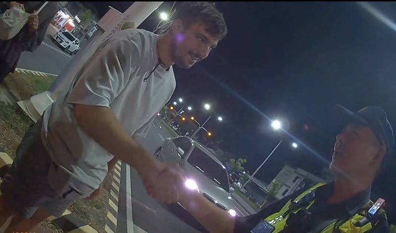 外籍留學生求助 大武暖警立即協助