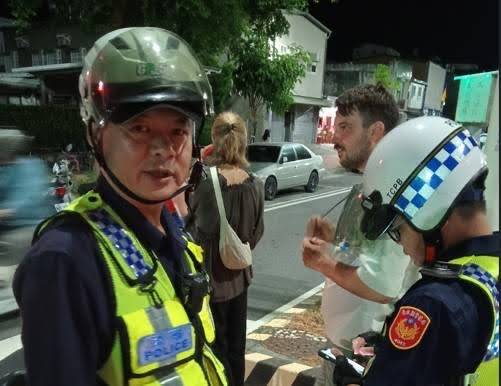外籍留學生求助 大武暖警立即協助