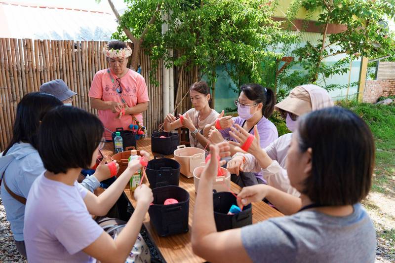 從卡大地布、關山到都蘭 臺東三條女路走出女性生命風景