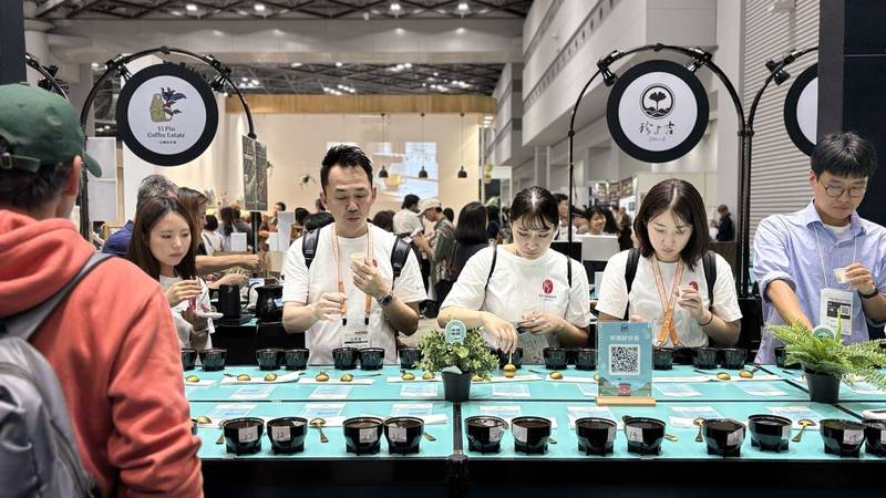 嘉義縣8大莊園亮相日本SCAJ展,專業杯測搶攻國際市場