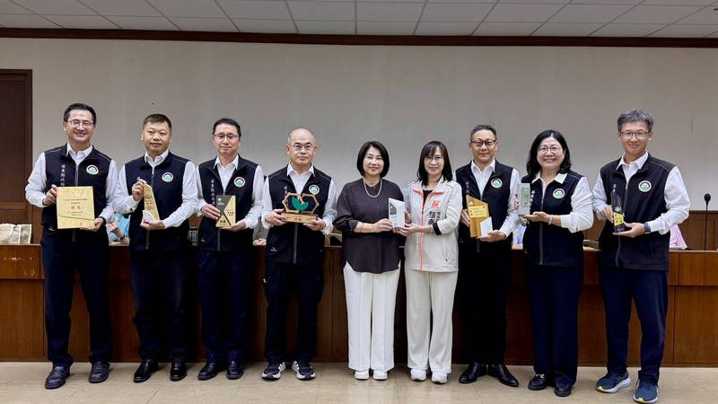屏東縣勇奪全國「8特優」登王座 總考核創7連霸紀錄 榮耀屏東 全國典範
