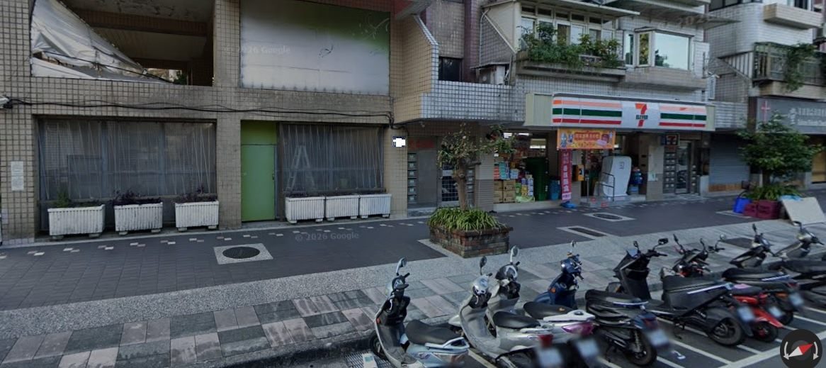 網傳萬華青年路斷頭樹木照 公園處:私人社區修剪