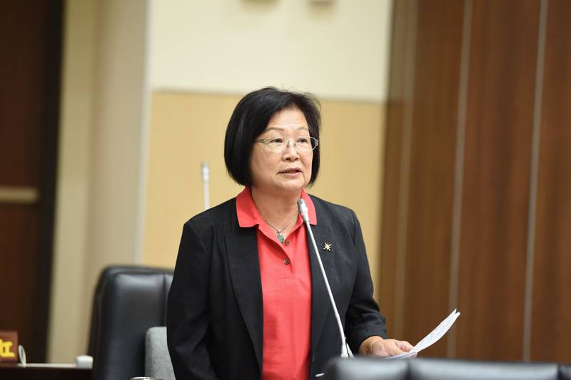 陳碧華陳光軒張顧礫總質詢 鍾東錦開心分享高鐵「產專二」標售
