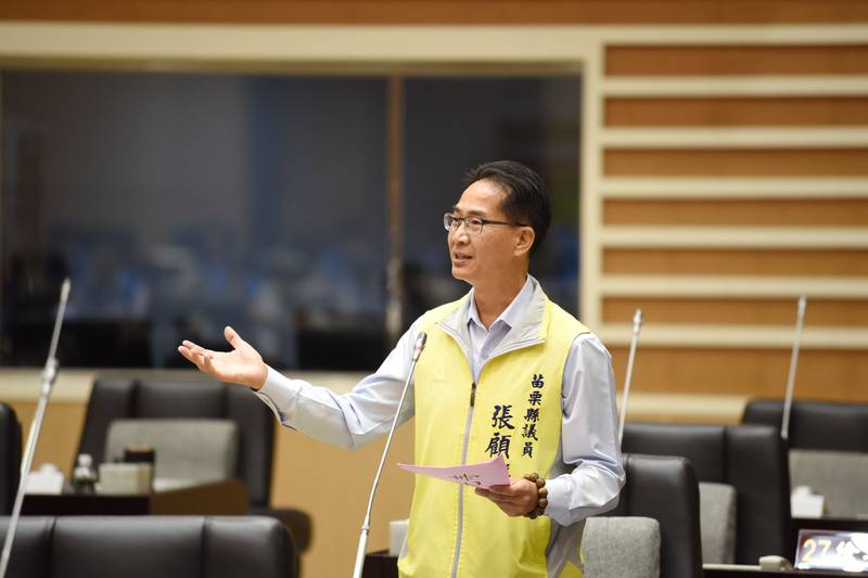 陳碧華陳光軒張顧礫總質詢 鍾東錦開心分享高鐵「產專二」標售
