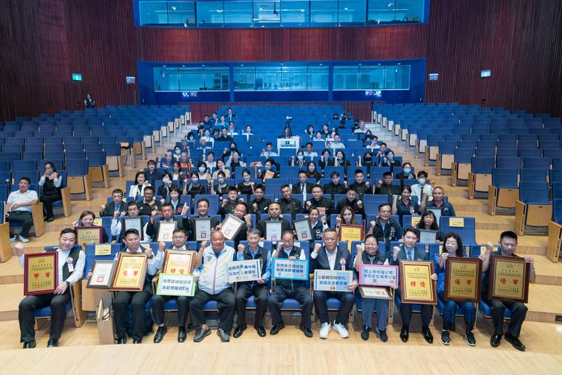 中市殯葬評鑑8家業者脫穎而出 國善佛化獲5獎樹立標竿 民政局長：讓告別更有溫度