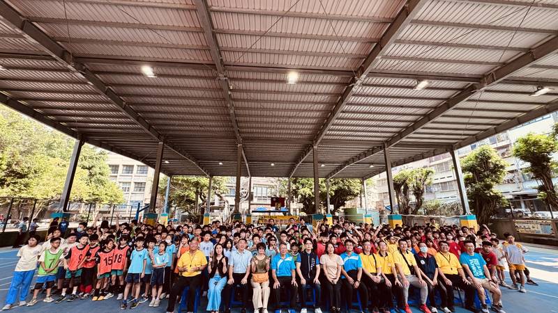 中市國中小普及化運動競賽熱情開跑 躲避球競賽新興國小、龍山國小奪冠