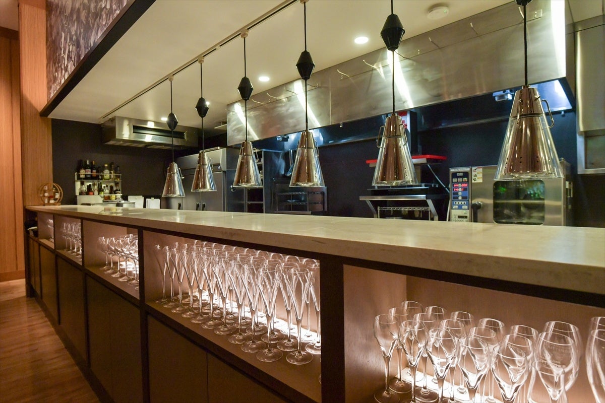 名古屋站旁法式餐廳Crevette Dining開放耶誕晚餐預約 24、25日搭配鋼琴小提琴大提琴三重奏