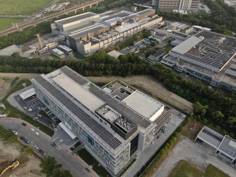 臺南再生能源推動獲肯定 榮獲2026「傑出多元綠能獎－地方政府推動貢獻獎」