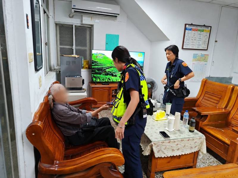 獨居長者遠從臺北來臺東迷途 都蘭警暖心協助踏上返家路