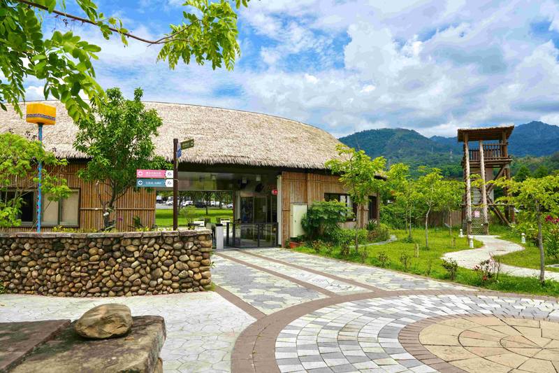 阿里山自駕遊程推薦！ 逐鹿文創園區、二延平步道帶你一路玩進山林