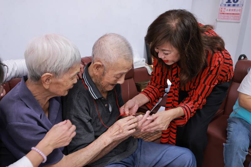 基隆百歲人瑞達133位！市府到府祝壽 世代傳愛暖迎重陽