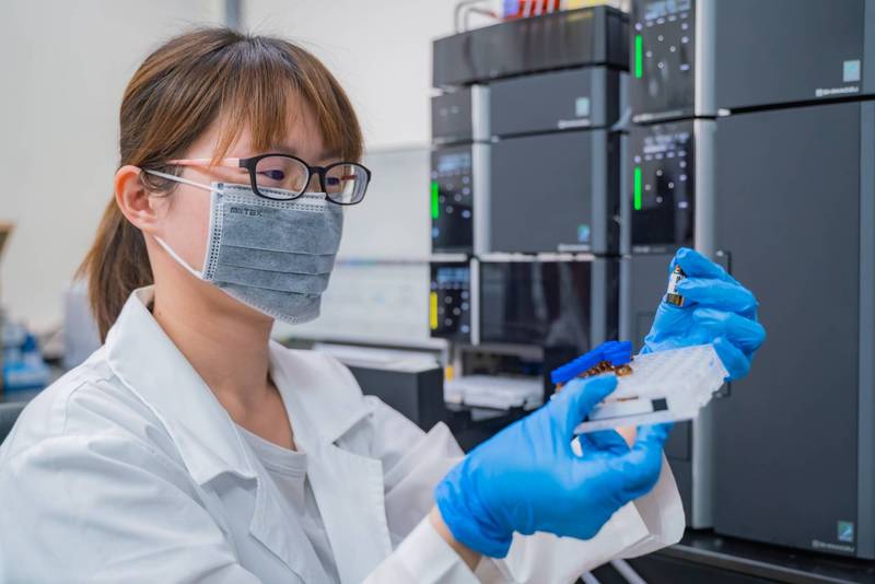 屏縣檢驗中心擴大農藥檢驗補助資格 農業大學完訓者納入補助行列