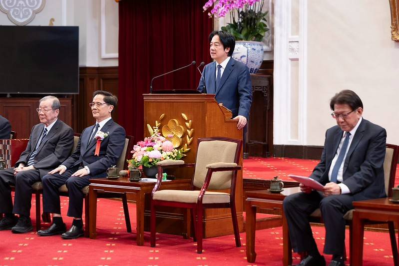 總統接見醫療奉獻獎得獎人 盼共同落實「健康台灣」願景