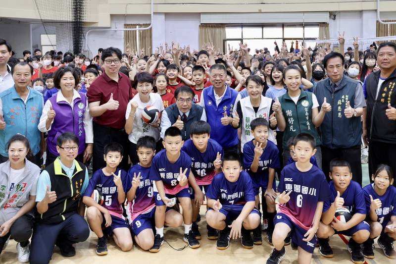 第47屆華宗盃排球賽335隊齊聚學甲 黃偉哲勉勵選手以球會友