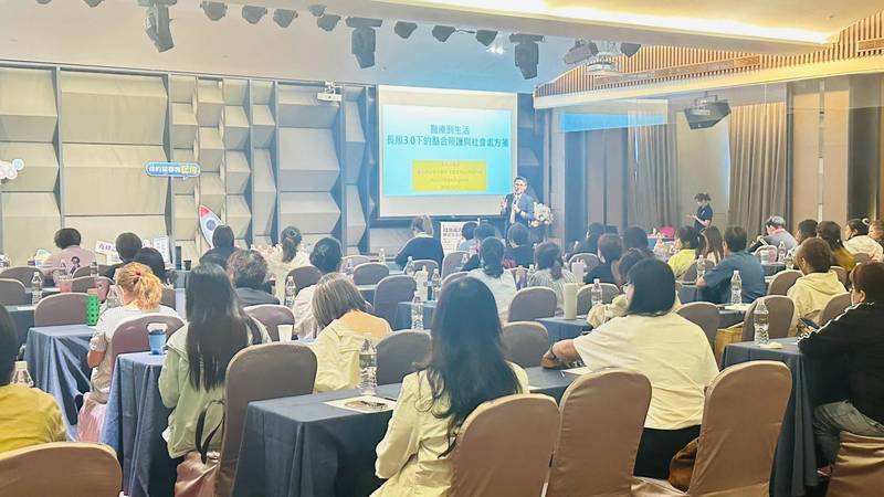 台東推失智照護「社會處方」　結合運動音樂園藝融入日常