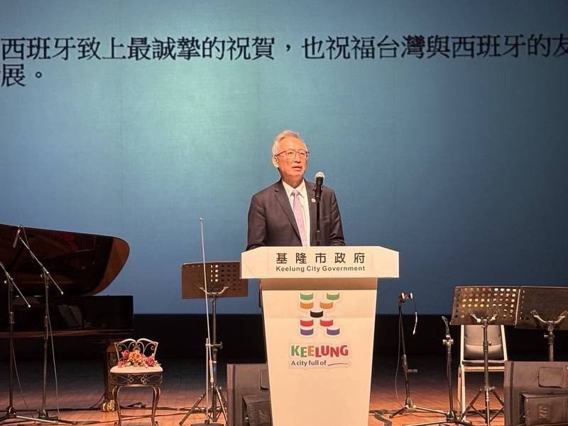 外交部政務次長吳志中出席西班牙國慶酒會