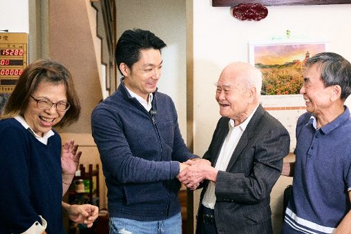 重陽敬老不間斷 幸福臺北傳溫情 蔣市長親訪百歲人瑞 致贈祝福感謝長者一生貢獻